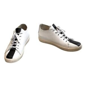 Leather Crown Retro Y2K Designer White and Black Low Trainers  size 39.